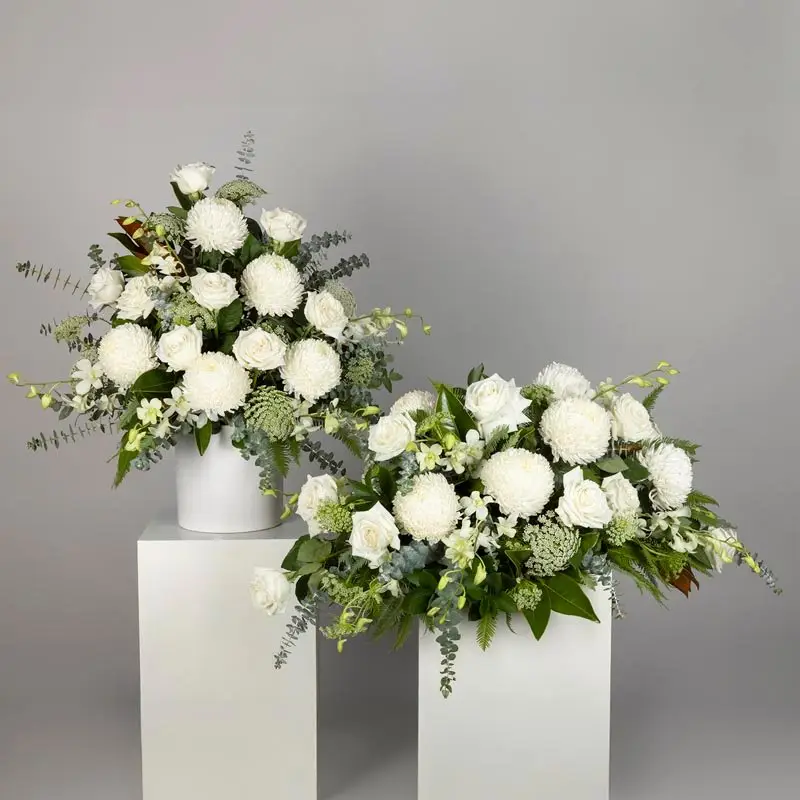 Simple Funeral Flower Display